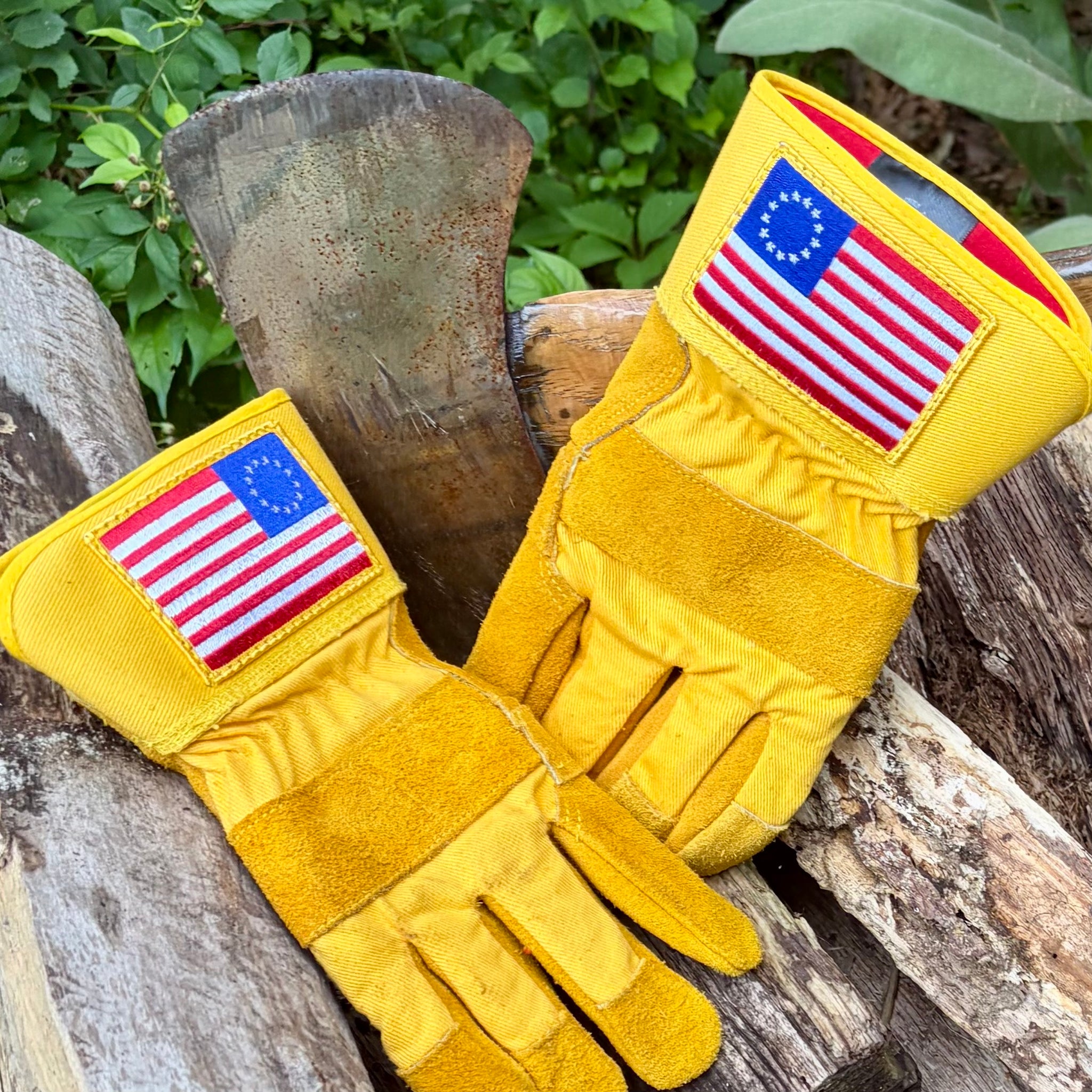 BETSY ROSS GLOVES S