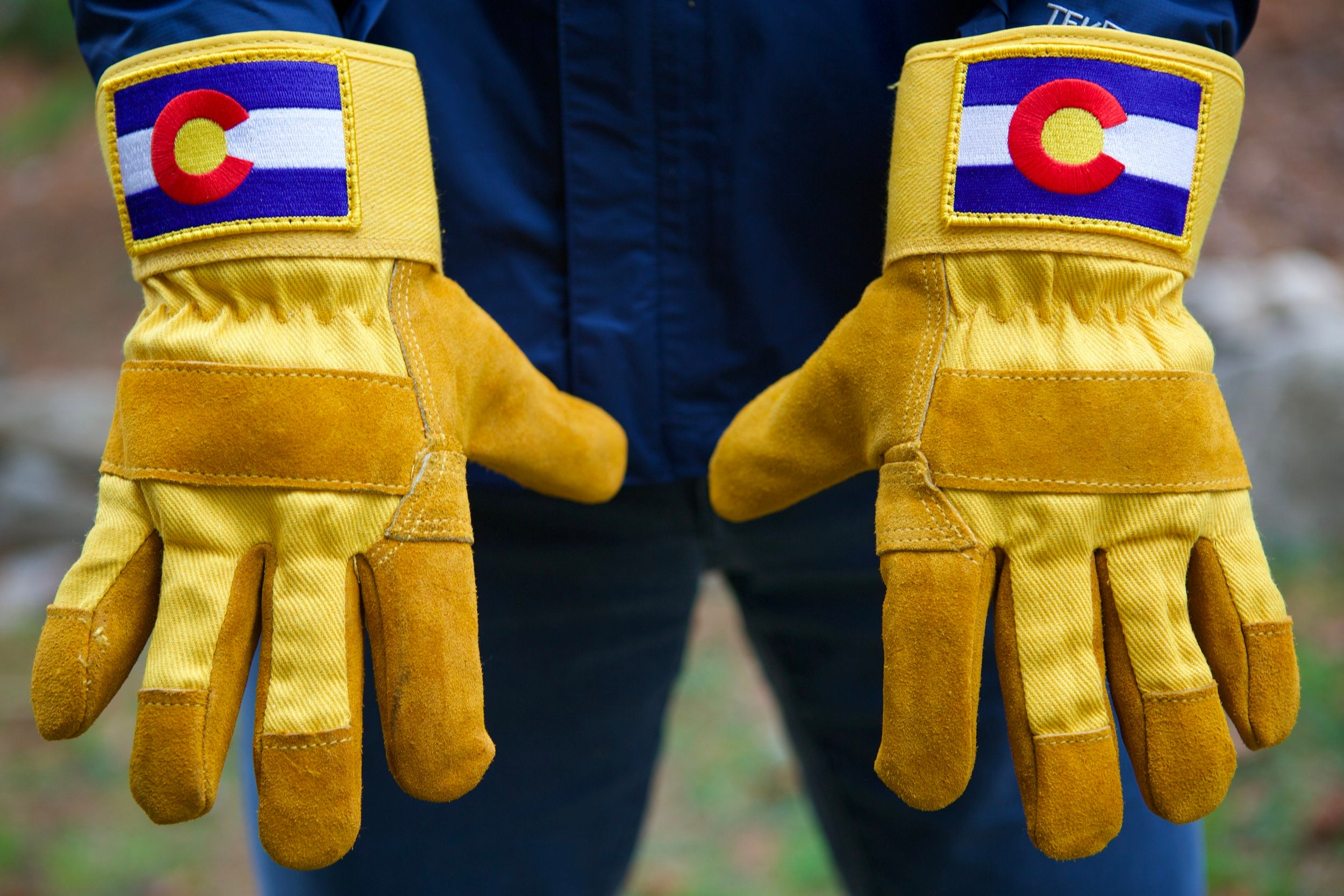 COLORADO GLOVES