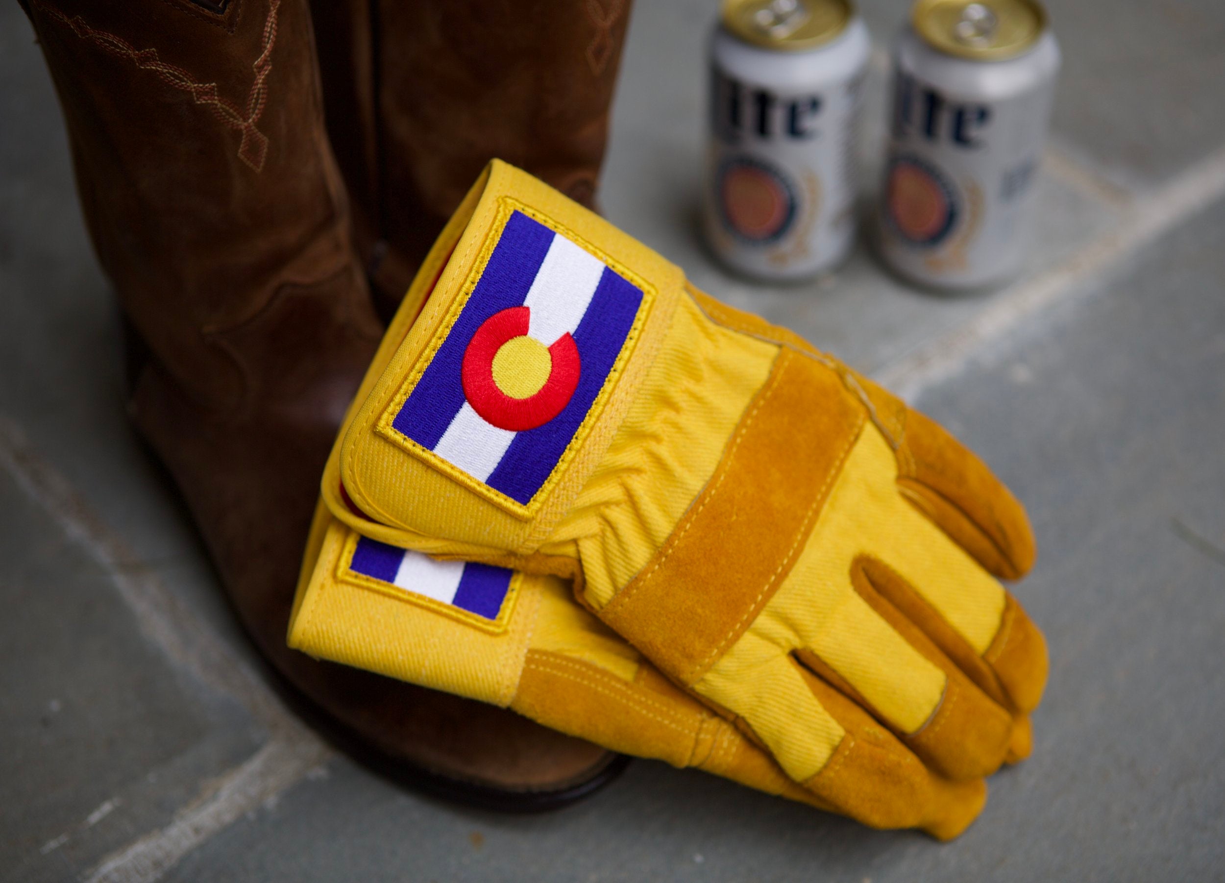 COLORADO GLOVES