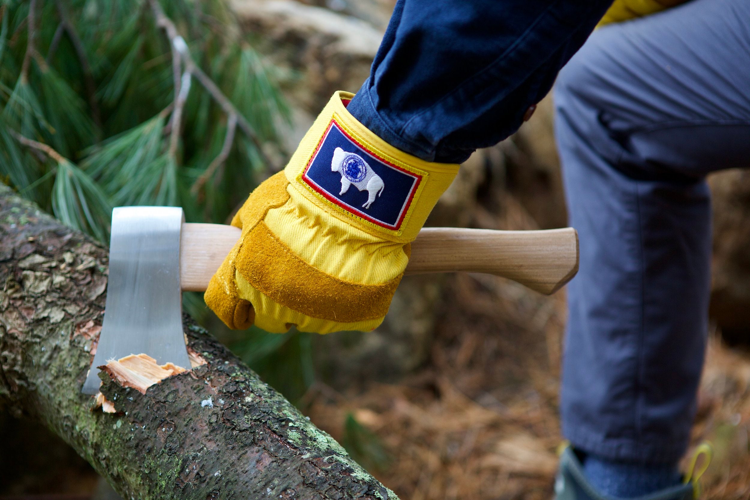 WYOMING GLOVES